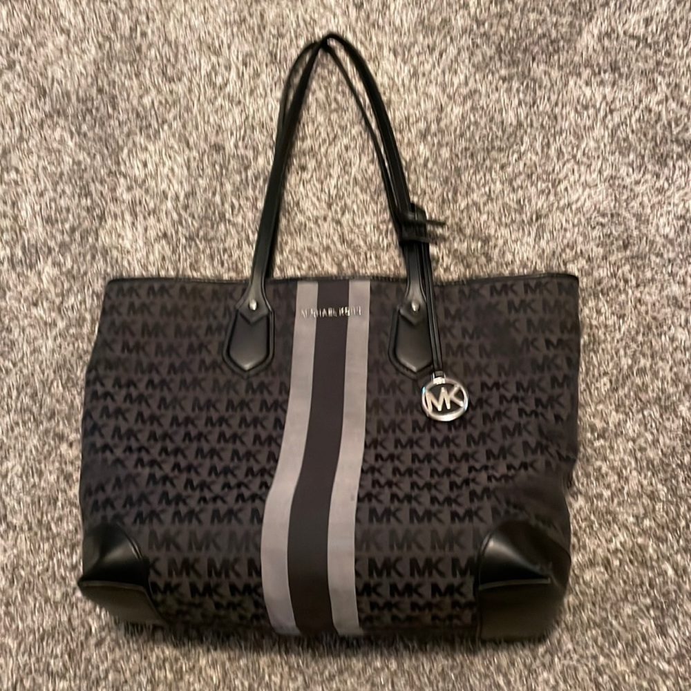 Large black Michael Kors tote